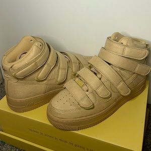 Billie Eilish x Nike Air Force 1 Mushroom